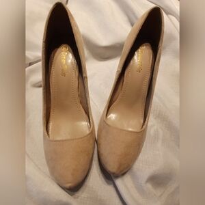DREAM PAIRS Tiffanny Classic Pumps